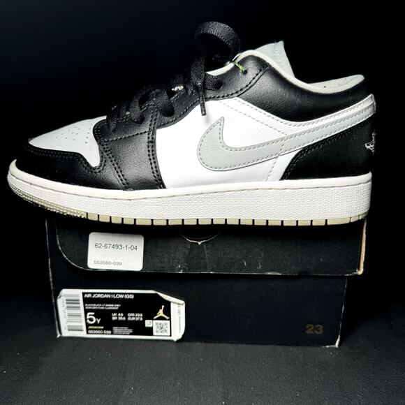 Size 5 - Nike Air Jordan 1 Low GS Smoke Grey 2020 Shoes - Picture 8 of 8